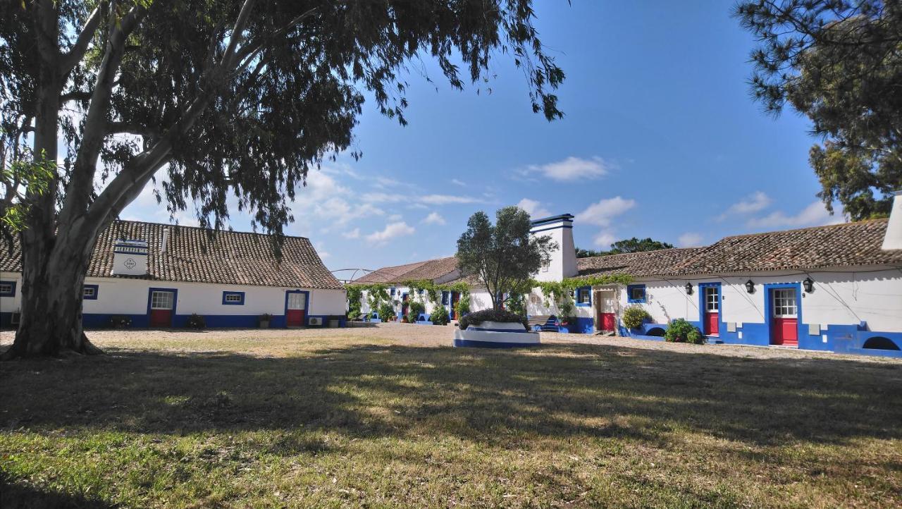 Lodge Monte Do Sobral Alcacovas Bagian luar foto